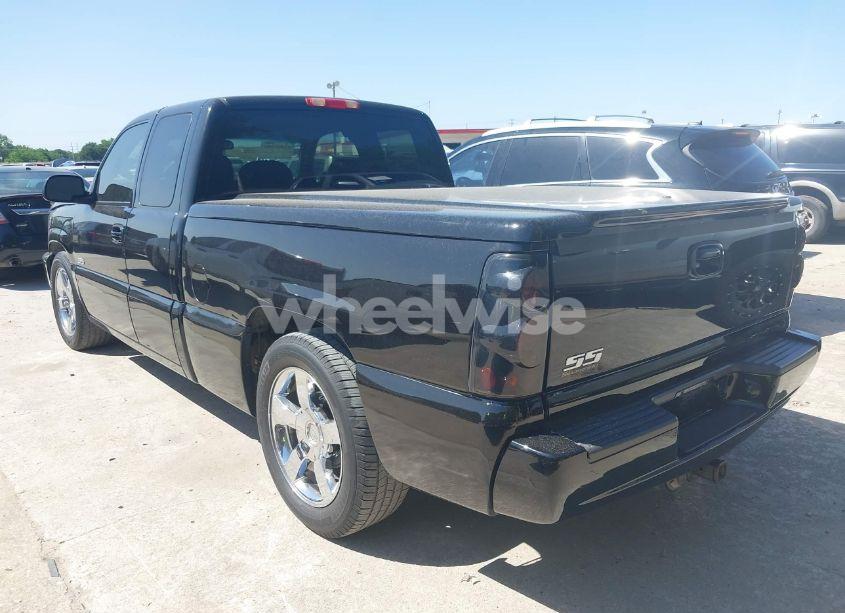 Photo 3 of 2007 Chevrolet Silverado 1500 SS CLASSIC (VIN 2GCEC19N071113401)