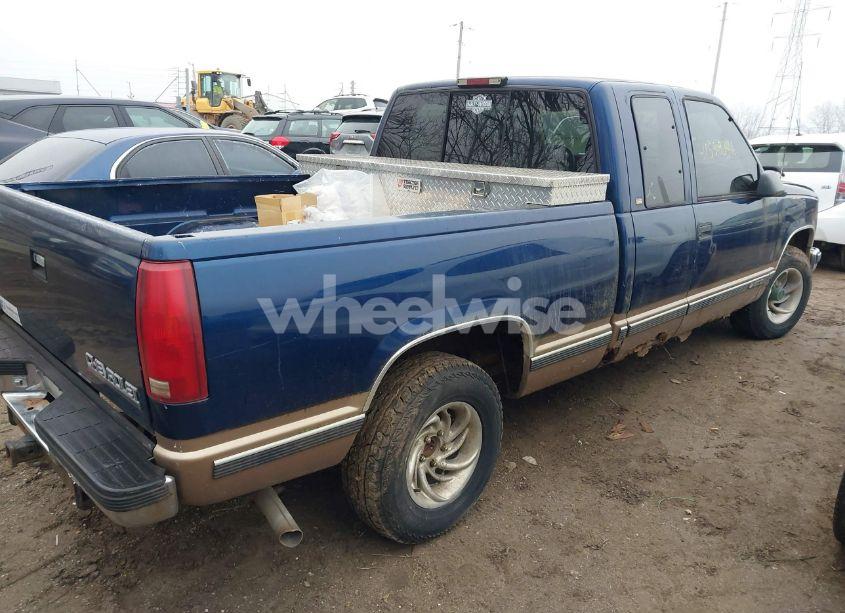 Photo 4 of 1998 Chevrolet C1500 FLEETSIDE (VIN 2GCEC19R0W1116302)