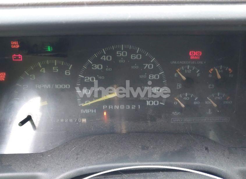 Photo 7 of 1998 Chevrolet C1500 FLEETSIDE (VIN 2GCEC19R0W1116302)