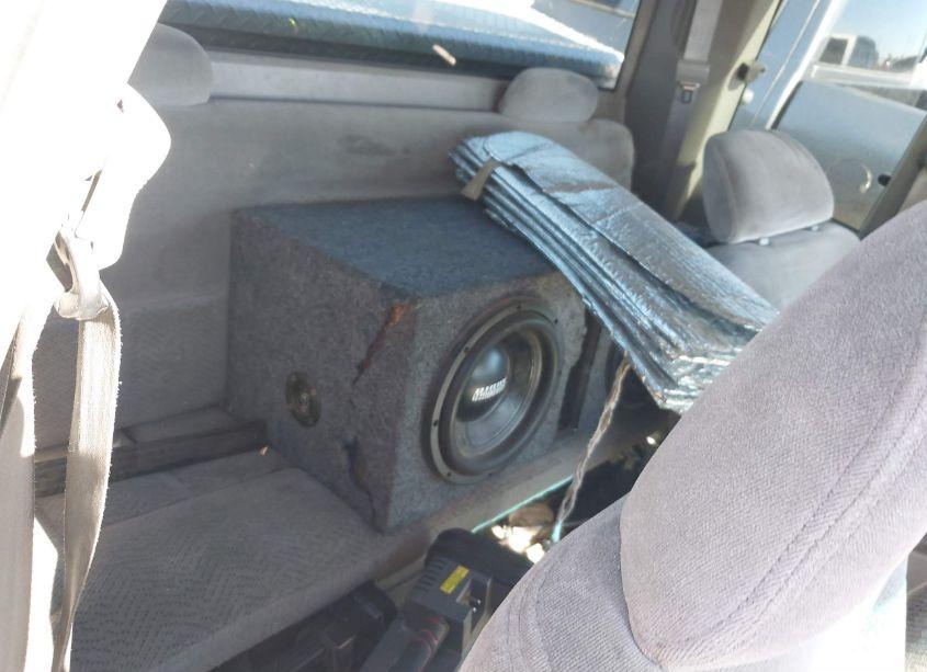 Photo 8 of 1998 Chevrolet C1500 FLEETSIDE (VIN 2GCEC19R1W1149096)