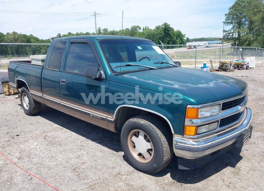 1998 Chevrolet C1500 FLEETSIDE (VIN 2GCEC19R2W1175674) main photo