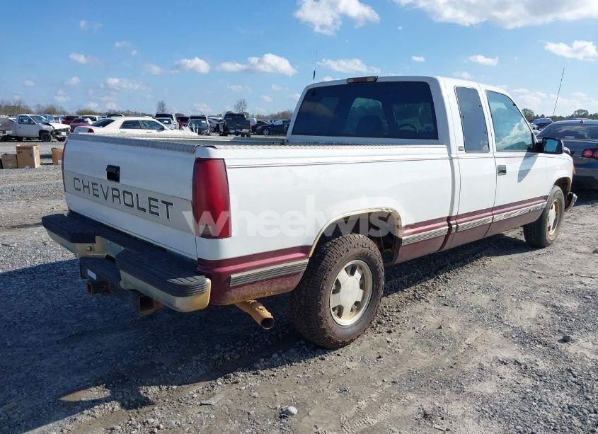 Photo 4 of 1997 Chevrolet C1500 FLEETSIDE (VIN 2GCEC19R3V1133013)