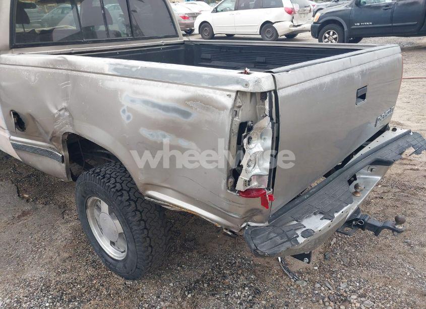 Photo 19 of 1998 Chevrolet C1500 FLEETSIDE (VIN 2GCEC19R3W1122806)