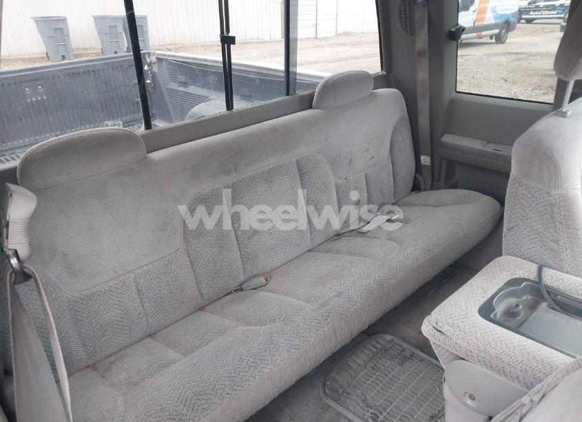 Photo 8 of 1998 Chevrolet C1500 FLEETSIDE (VIN 2GCEC19R3W1122806)