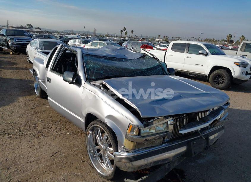 Photo 6 of 1997 Chevrolet C1500 FLEETSIDE (VIN 2GCEC19R7V1156777)