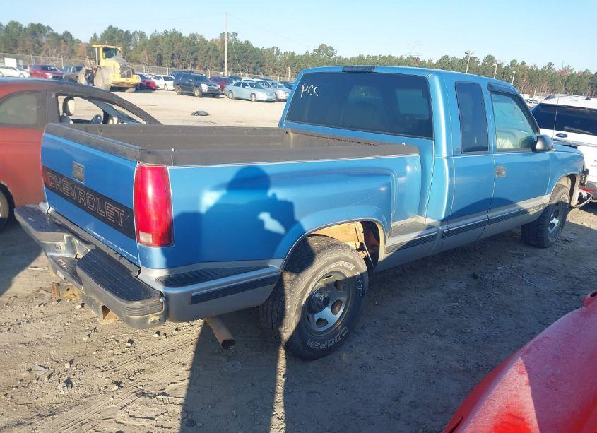 Photo 4 of 1997 Chevrolet C1500 FLEETSIDE (VIN 2GCEC19R7V1236046)