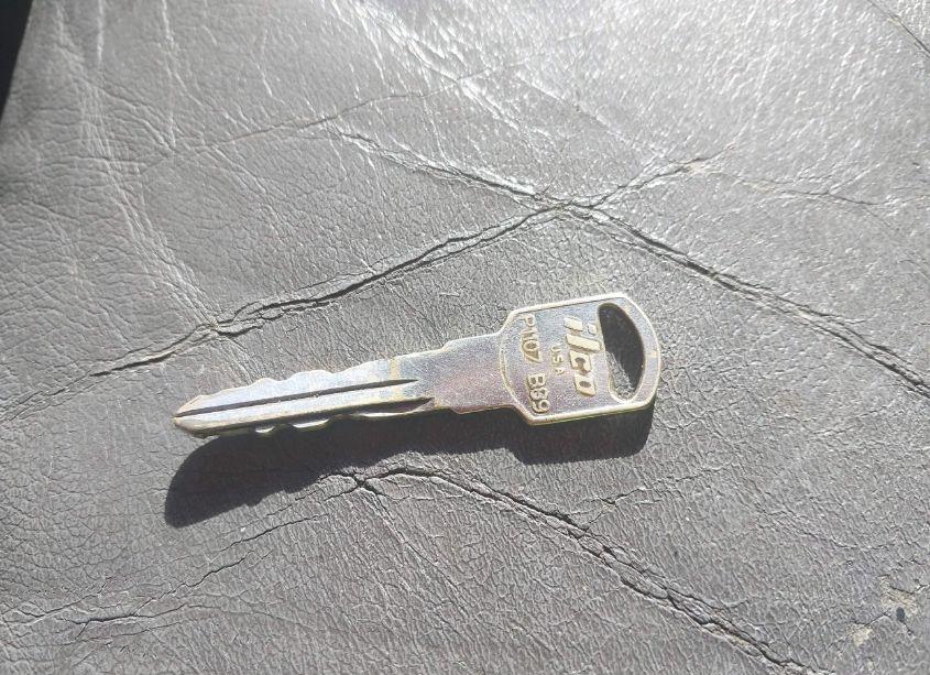 Photo 11 of 1998 Chevrolet C1500 FLEETSIDE (VIN 2GCEC19R8W1138791)