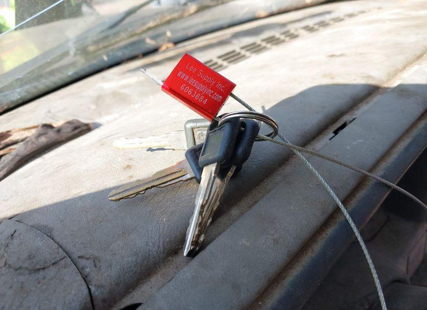 Photo 11 of 1997 Chevrolet C1500 FLEETSIDE (VIN 2GCEC19ROV1198157)