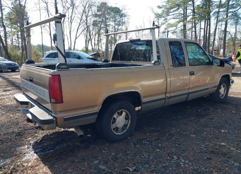 Photo 4 of 1997 Chevrolet C1500 FLEETSIDE (VIN 2GCEC19ROV1198157)