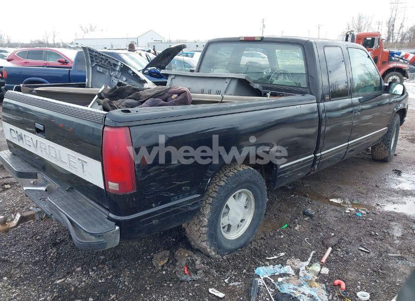 Photo 4 of 1997 Chevrolet C1500 FLEETSIDE (VIN 2GCEC19RXV1115382)