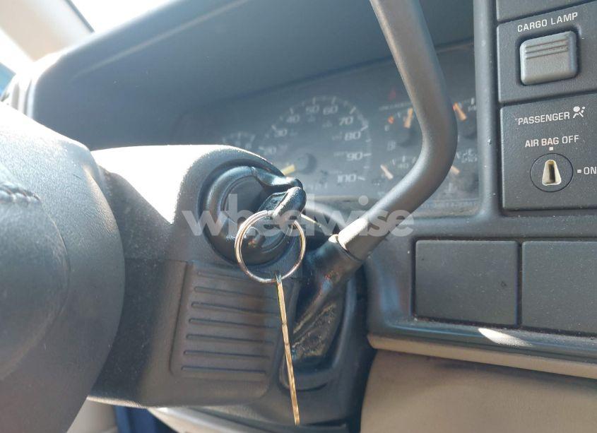 Photo 11 of 1997 Chevrolet C1500 FLEETSIDE (VIN 2GCEC19RXV1124552)