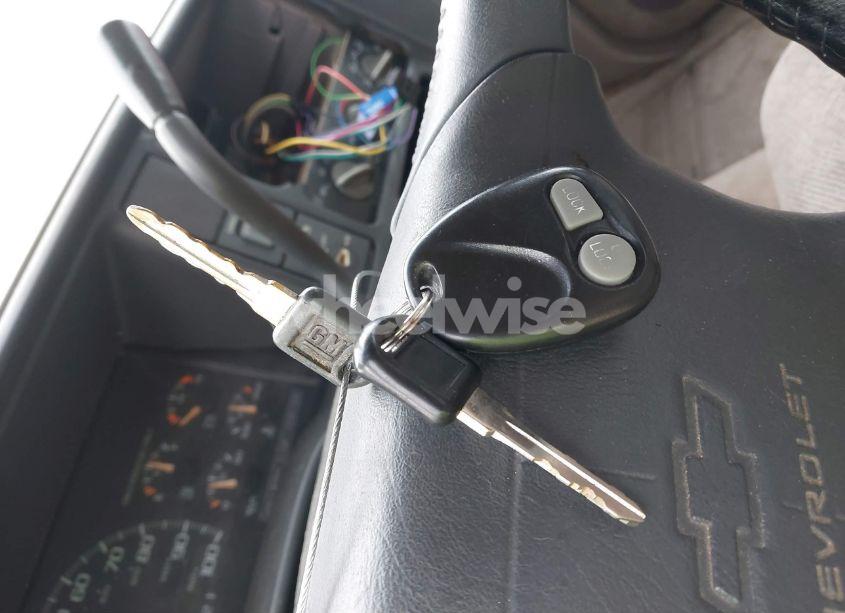 Photo 11 of 1997 Chevrolet C1500 FLEETSIDE (VIN 2GCEC19RXV1163187)