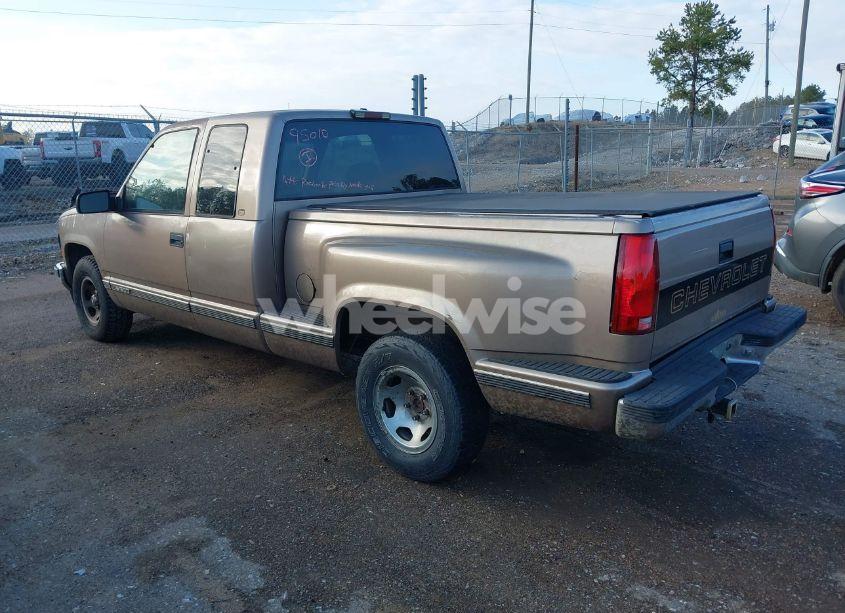 Photo 3 of 1997 Chevrolet C1500 FLEETSIDE (VIN 2GCEC19RXV1163187)