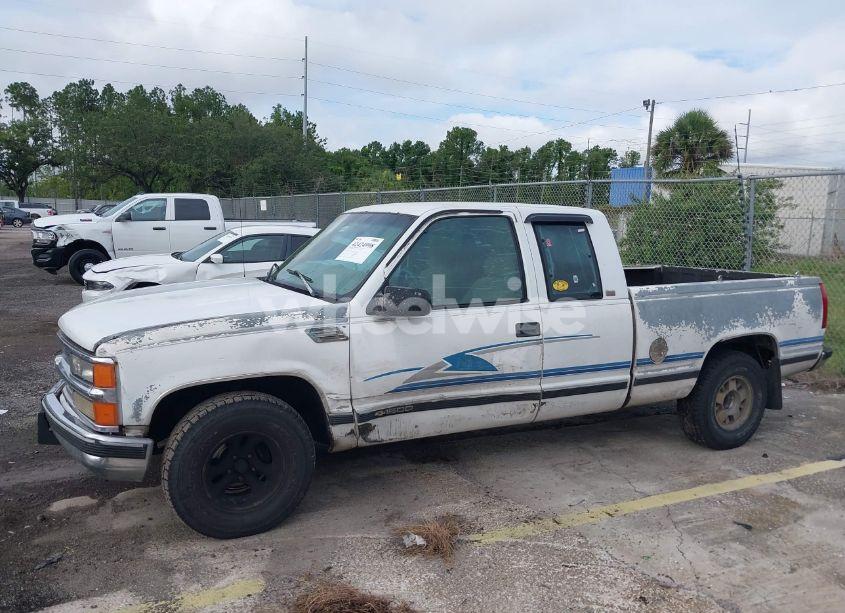 Photo 6 of 1997 Chevrolet C1500 FLEETSIDE (VIN 2GCEC19RXV1166543)
