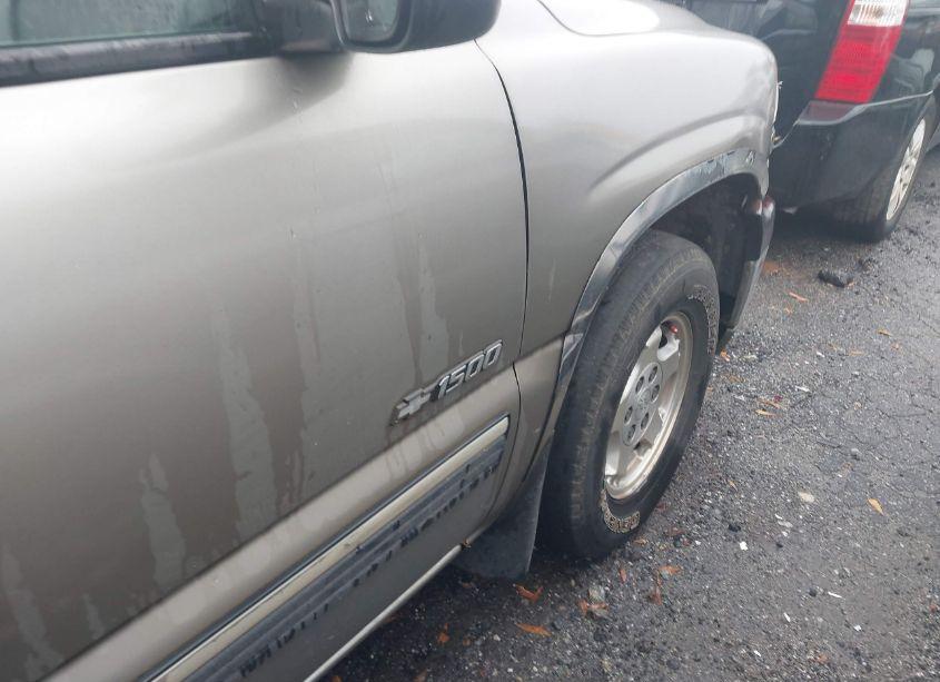 Photo 6 of 2001 Chevrolet Silverado 1500 LS (VIN 2GCEC19T011107152)