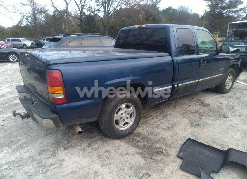 Photo 4 of 2001 Chevrolet Silverado 1500 LS (VIN 2GCEC19T011132455)