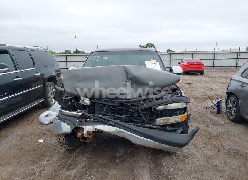 Photo 13 of 2001 Chevrolet Silverado 1500 LS (VIN 2GCEC19T011196527)