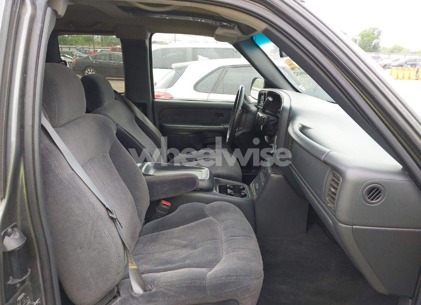 Photo 5 of 2001 Chevrolet Silverado 1500 LS (VIN 2GCEC19T011196527)