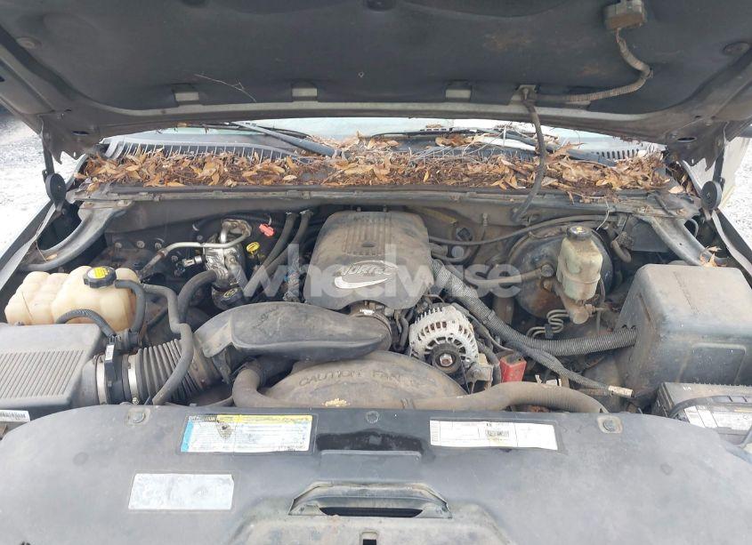 Photo 10 of 2001 Chevrolet Silverado 1500 LS (VIN 2GCEC19T011313975)