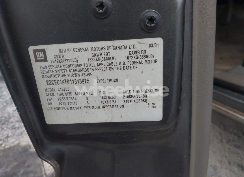 Photo 9 of 2001 Chevrolet Silverado 1500 LS (VIN 2GCEC19T011313975)