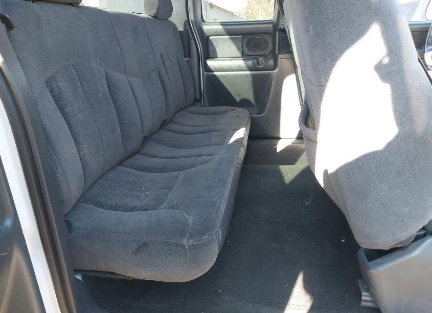 Photo 8 of 2002 Chevrolet Silverado 1500 LS (VIN 2GCEC19T021379007)