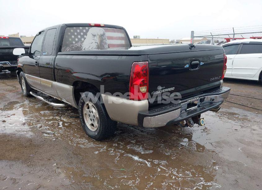 Photo 3 of 2003 Chevrolet Silverado 1500 LS (VIN 2GCEC19T031150716)