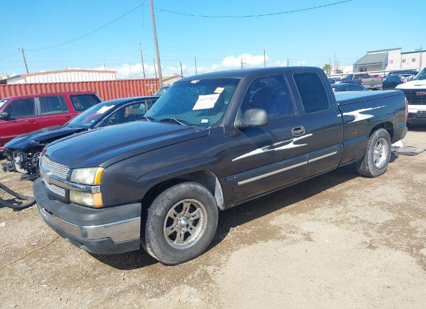 Photo 2 of 2003 Chevrolet Silverado 1500 LS (VIN 2GCEC19T031282911)