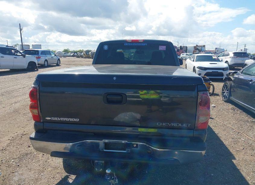 Photo 6 of 2003 Chevrolet Silverado 1500 LS (VIN 2GCEC19T031282911)