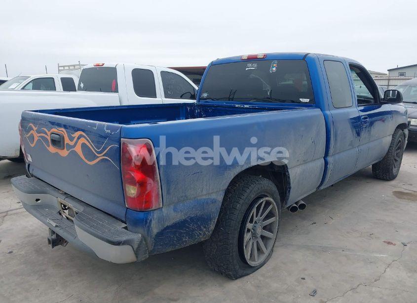 Photo 4 of 2003 Chevrolet Silverado 1500 LS (VIN 2GCEC19T031299689)