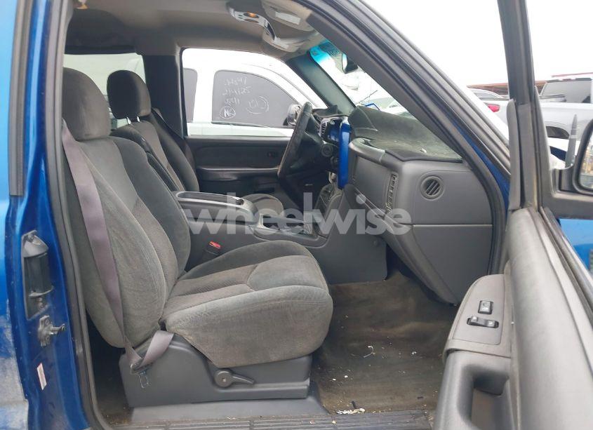 Photo 5 of 2003 Chevrolet Silverado 1500 LS (VIN 2GCEC19T031299689)