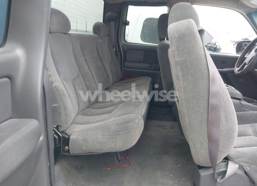 Photo 8 of 2003 Chevrolet Silverado 1500 LS (VIN 2GCEC19T031299689)