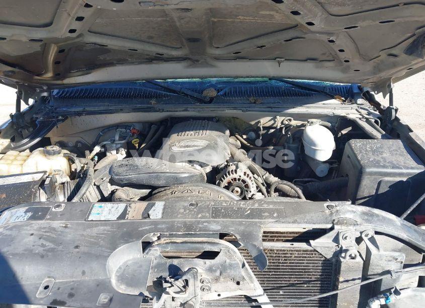 Photo 10 of 2004 Chevrolet Silverado 1500 LS (VIN 2GCEC19T041128653)