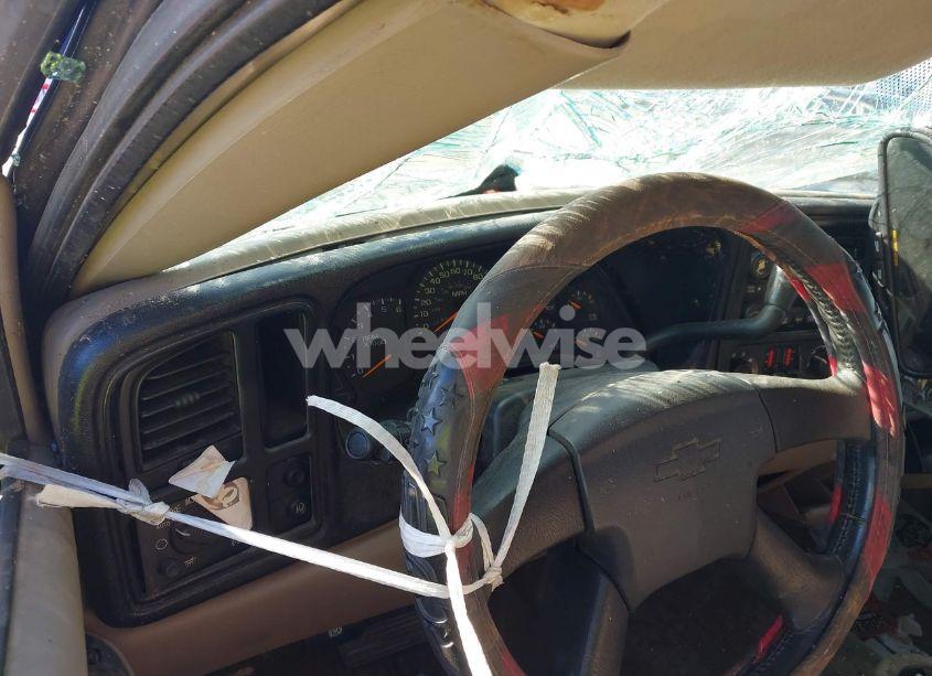 Photo 7 of 2004 Chevrolet Silverado 1500 LS (VIN 2GCEC19T041128653)