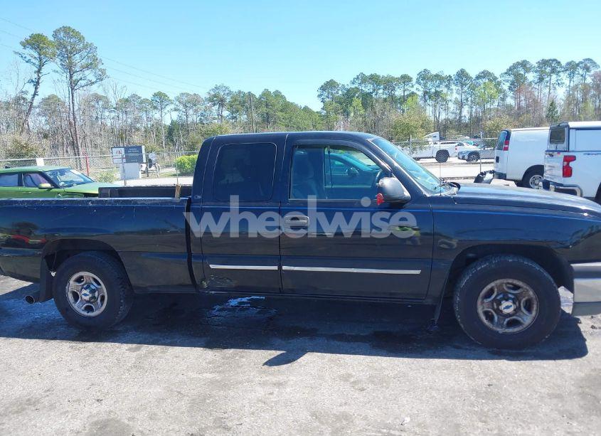 Photo 13 of 2004 Chevrolet Silverado 1500 LS (VIN 2GCEC19T041172345)