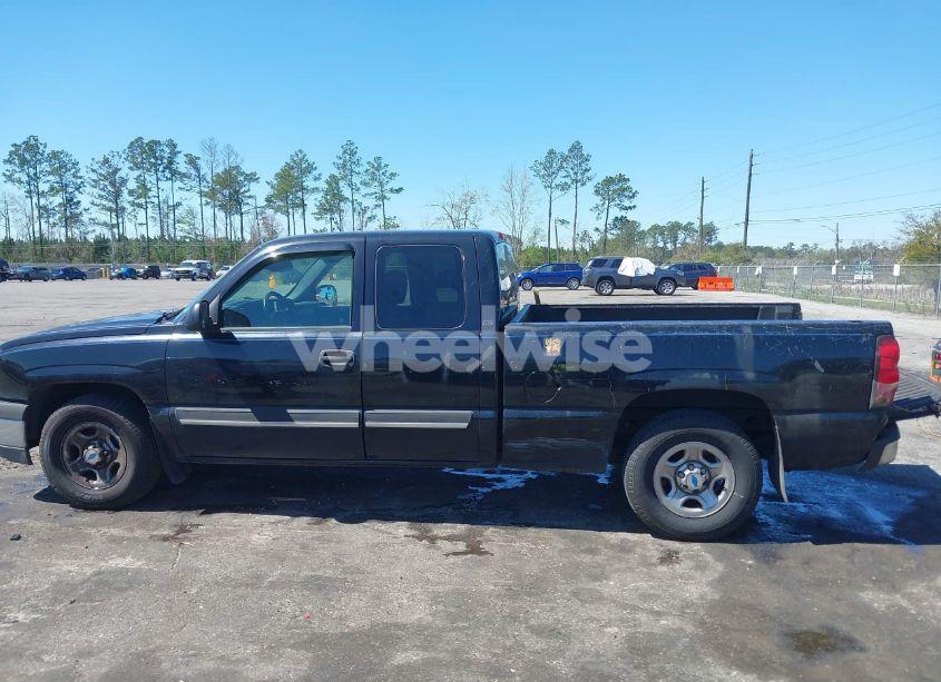 Photo 14 of 2004 Chevrolet Silverado 1500 LS (VIN 2GCEC19T041172345)