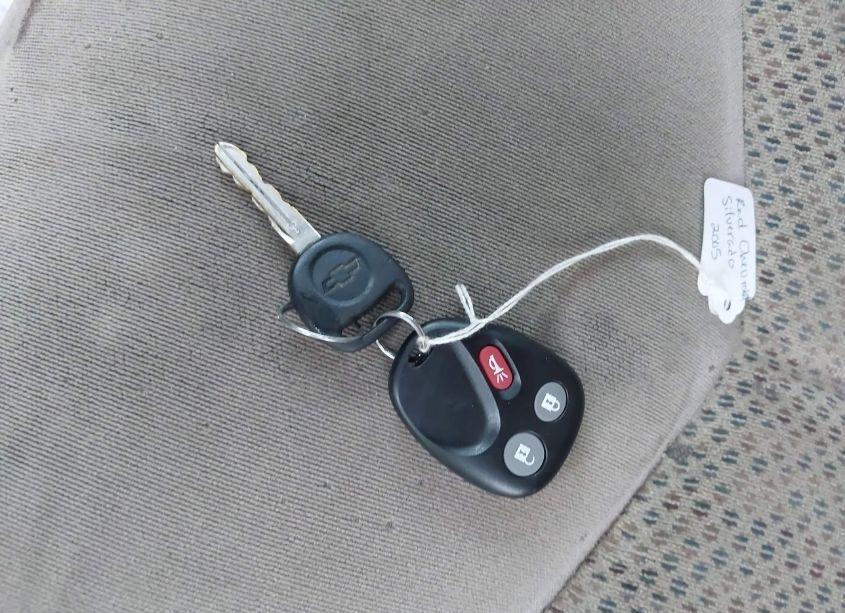 Photo 11 of 2005 Chevrolet Silverado 1500 LS (VIN 2GCEC19T051146135)