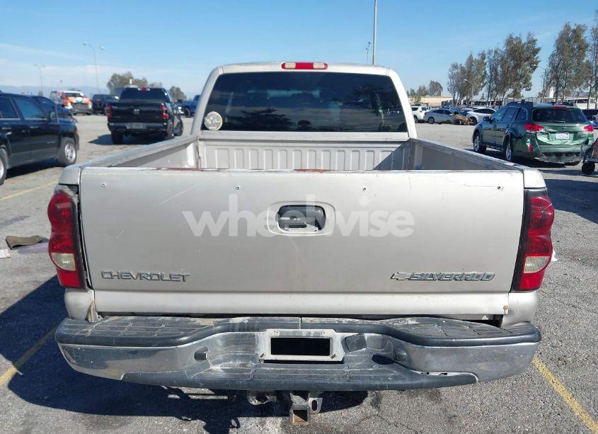 Photo 16 of 2005 Chevrolet Silverado 1500 LS (VIN 2GCEC19T051261530)
