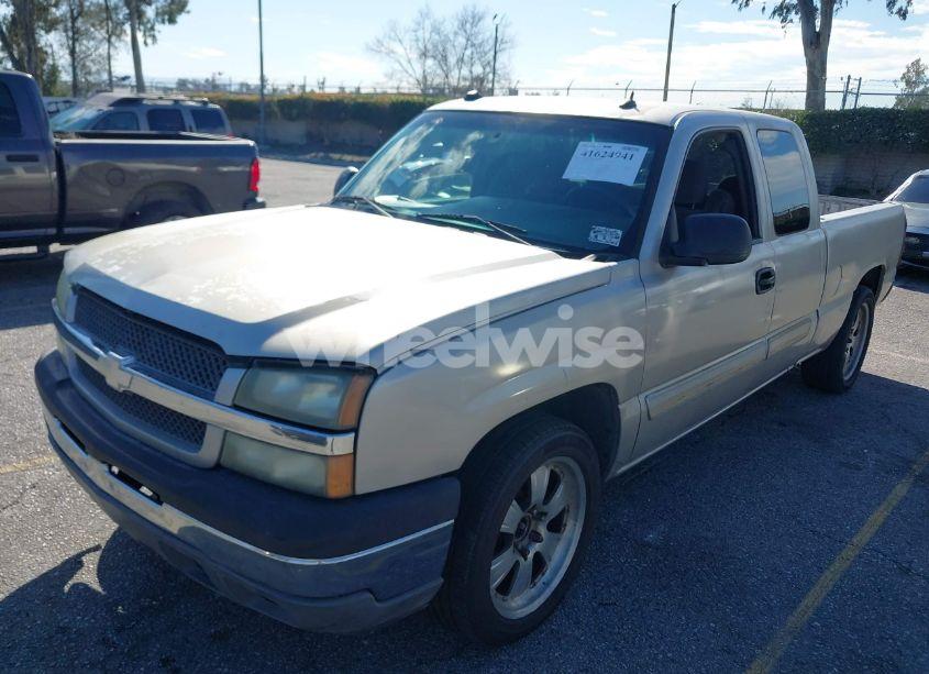 Photo 2 of 2005 Chevrolet Silverado 1500 LS (VIN 2GCEC19T051261530)