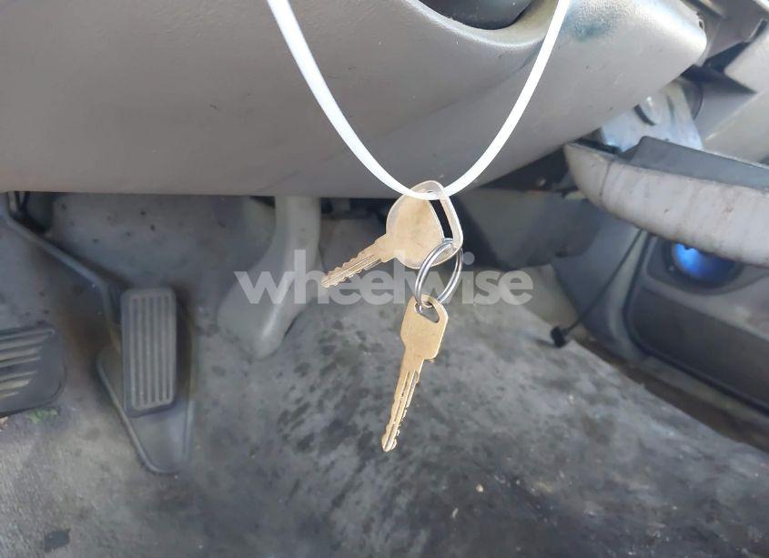 Photo 10 of 2000 Chevrolet Silverado 1500 LS (VIN 2GCEC19T0Y1209822)