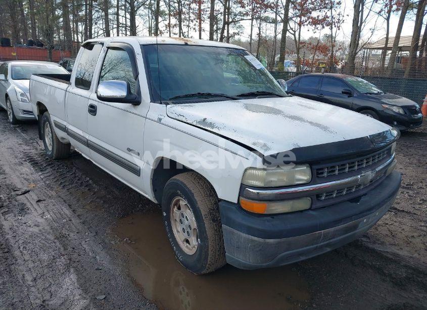 2001 Chevrolet Silverado 1500 LS (VIN 2GCEC19T111166937) main photo
