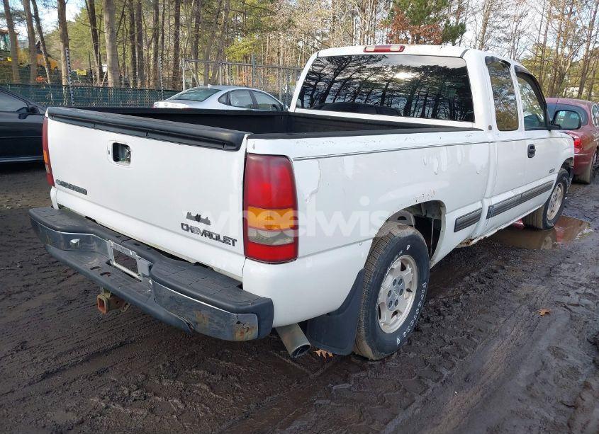 Photo 4 of 2001 Chevrolet Silverado 1500 LS (VIN 2GCEC19T111166937)
