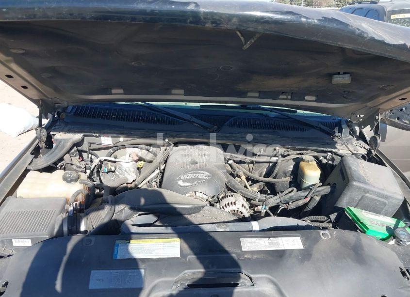 Photo 10 of 2001 Chevrolet Silverado C1500 (VIN 2GCEC19T111309806)