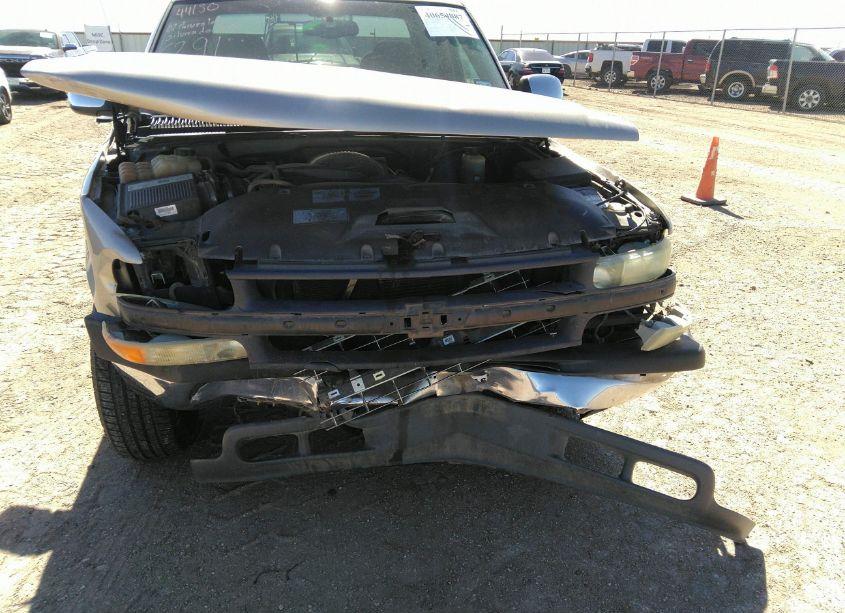 Photo 6 of 2002 Chevrolet Silverado 1500 LS (VIN 2GCEC19T121346291)