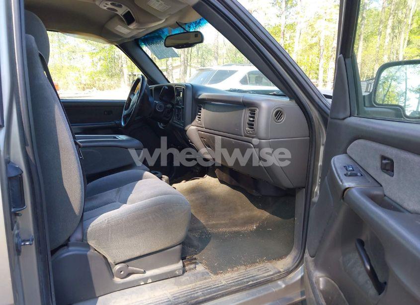 Photo 5 of 2003 Chevrolet Silverado 1500 LS (VIN 2GCEC19T131331601)