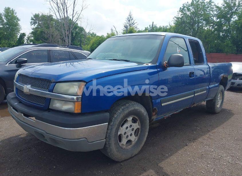 Photo 2 of 2004 Chevrolet Silverado 1500 LS (VIN 2GCEC19T141159894)