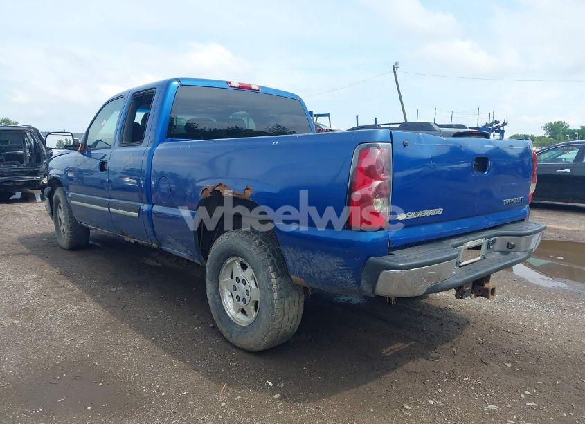 Photo 3 of 2004 Chevrolet Silverado 1500 LS (VIN 2GCEC19T141159894)
