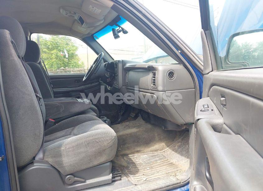 Photo 5 of 2004 Chevrolet Silverado 1500 LS (VIN 2GCEC19T141159894)