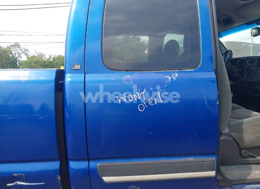 Photo 8 of 2004 Chevrolet Silverado 1500 LS (VIN 2GCEC19T141159894)