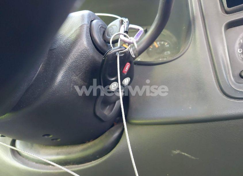 Photo 11 of 2004 Chevrolet Silverado 1500 LS (VIN 2GCEC19T141244184)