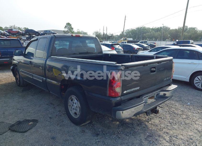 Photo 3 of 2004 Chevrolet Silverado 1500 LS (VIN 2GCEC19T141244184)